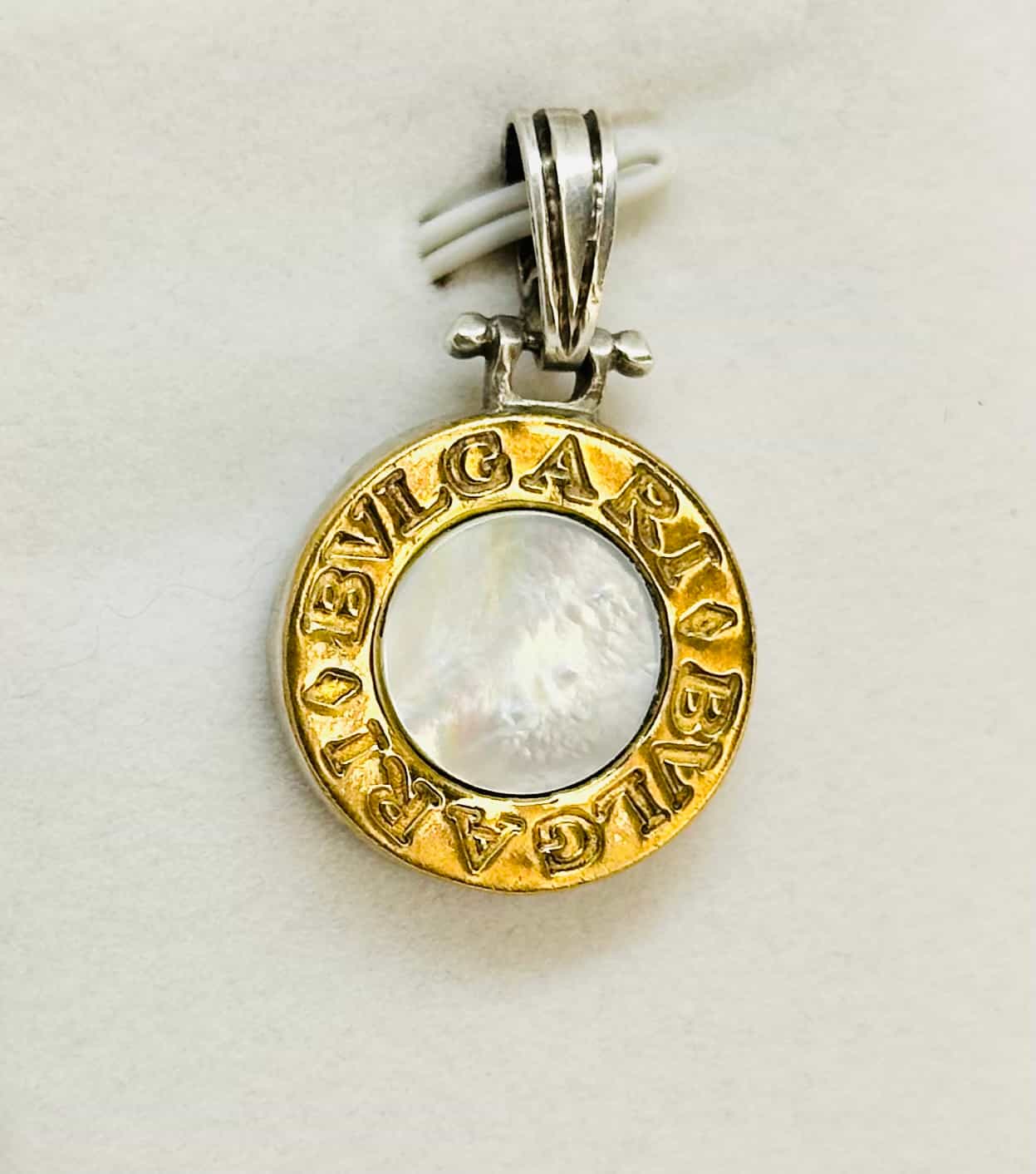 DIJE MEGA GRANDE (2CM) BULGARI PLATA Y ORO REDONDO